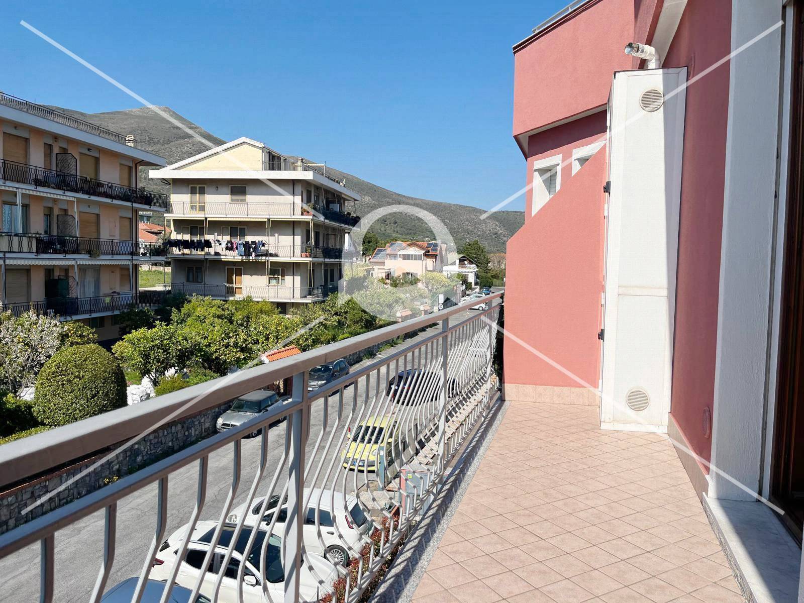 Appartamento in vendita a Ceriale