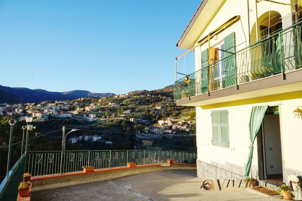 Villa in vendita a Tovo San Giacomo