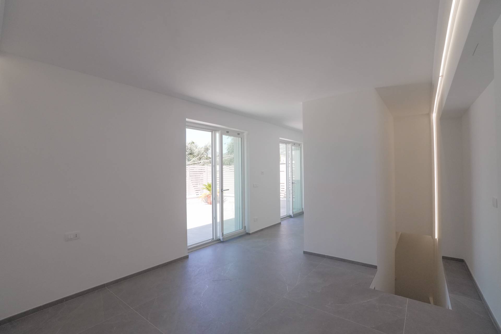 Appartamento in Villa in vendita a Loano