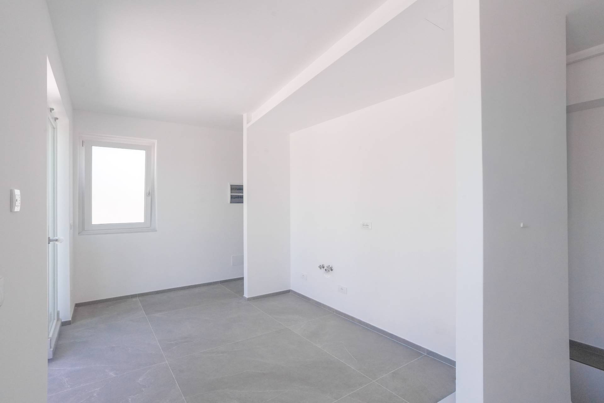 Appartamento in Villa in vendita a Loano
