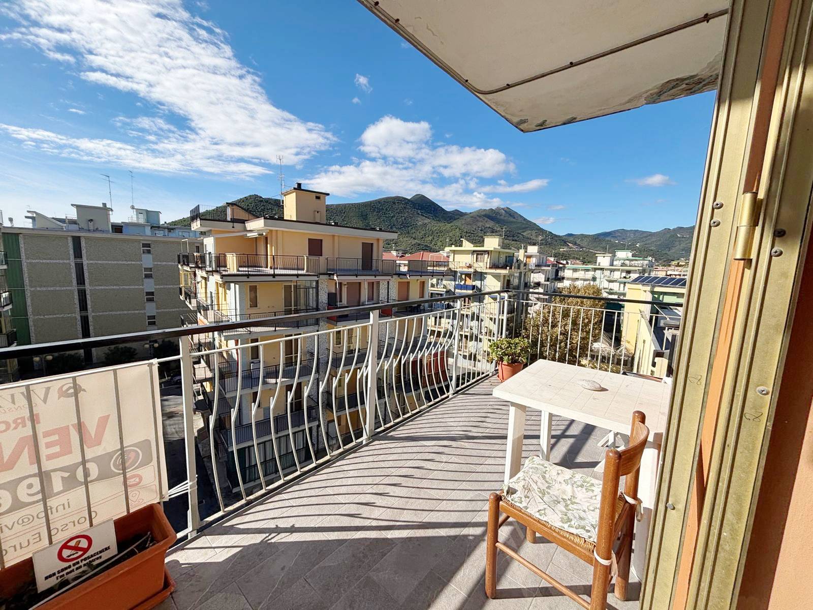 Appartamento in vendita a Borghetto Santo Spirito