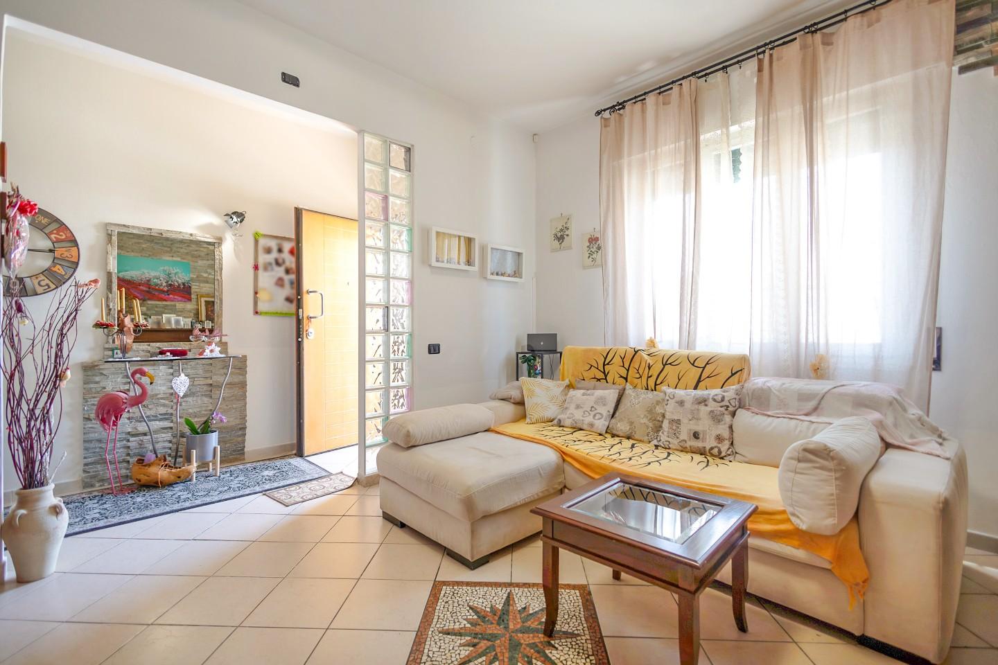 Casa indipendente ristrutturata, Cascina san lorenzo alle corti