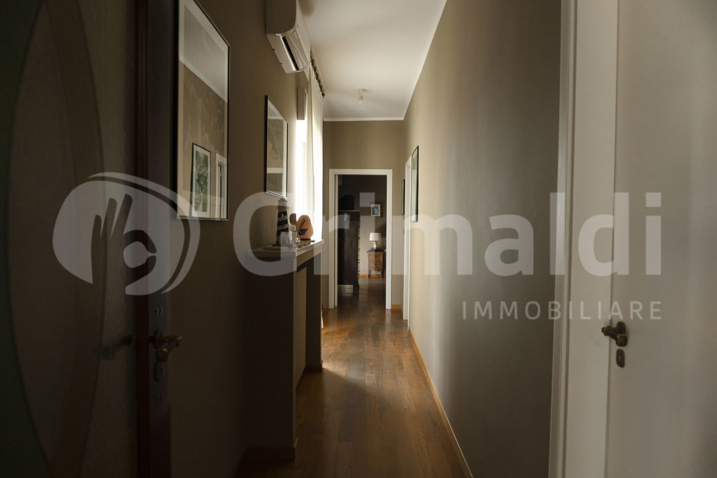 Attico con box a Trani