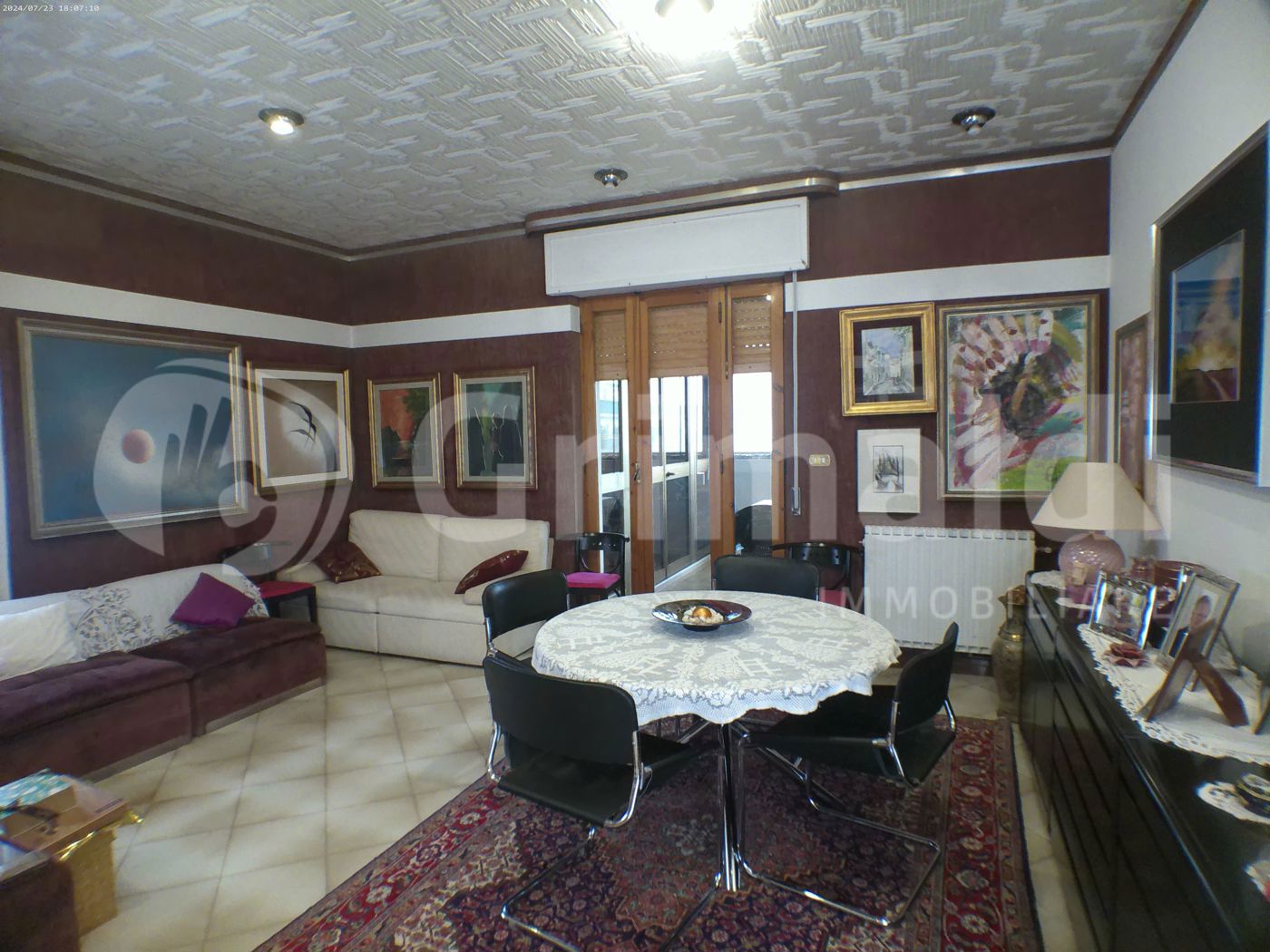 Attico con box a Trani