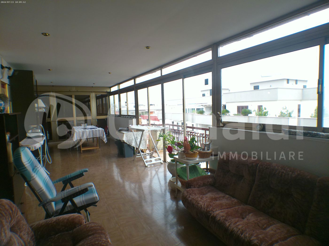 Attico con box a Trani