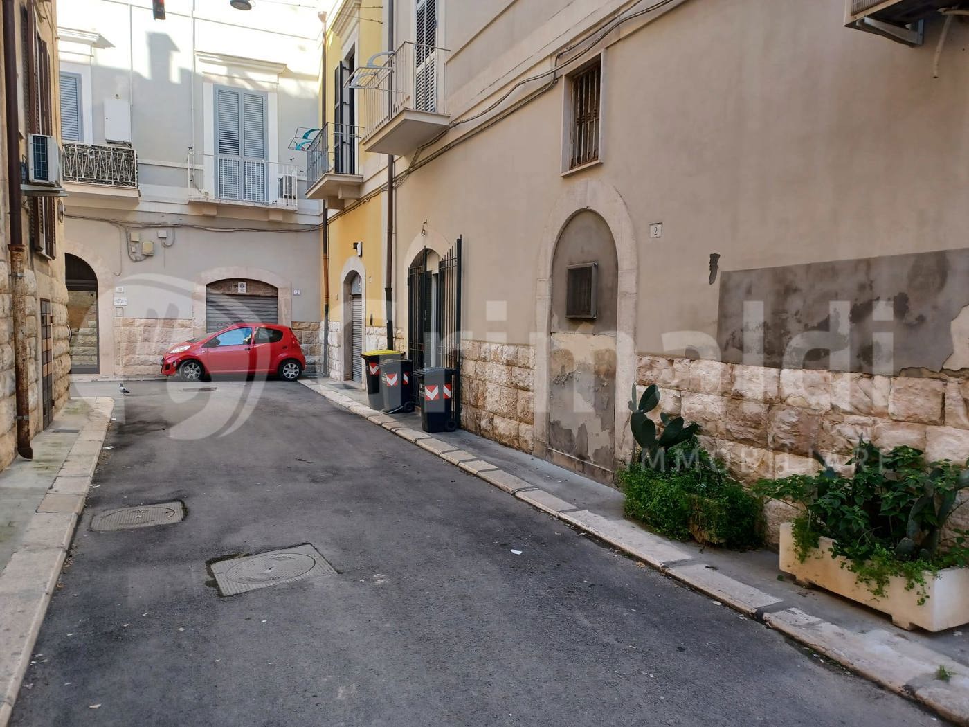 Negozio in vendita a Trani