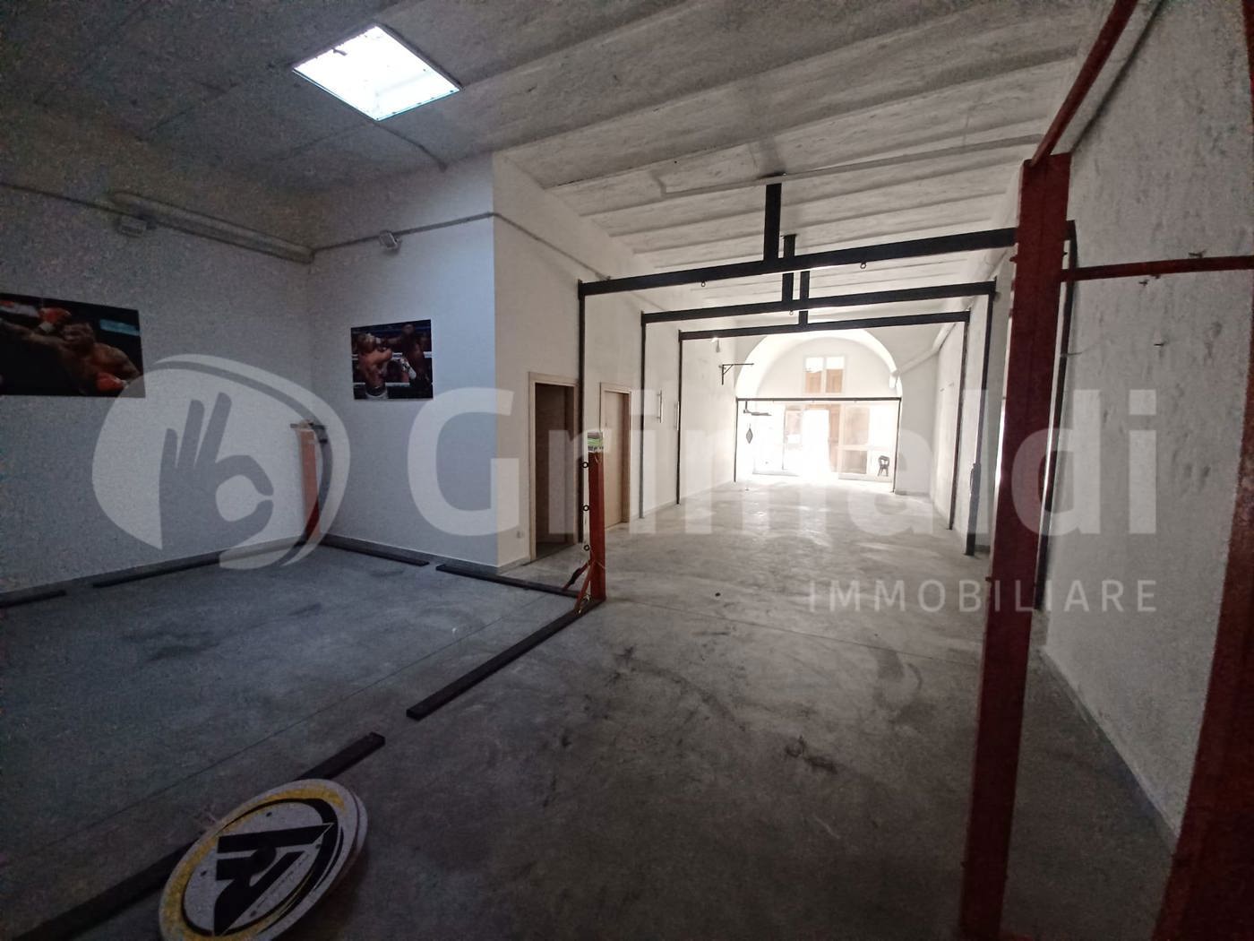 Negozio in vendita a Trani