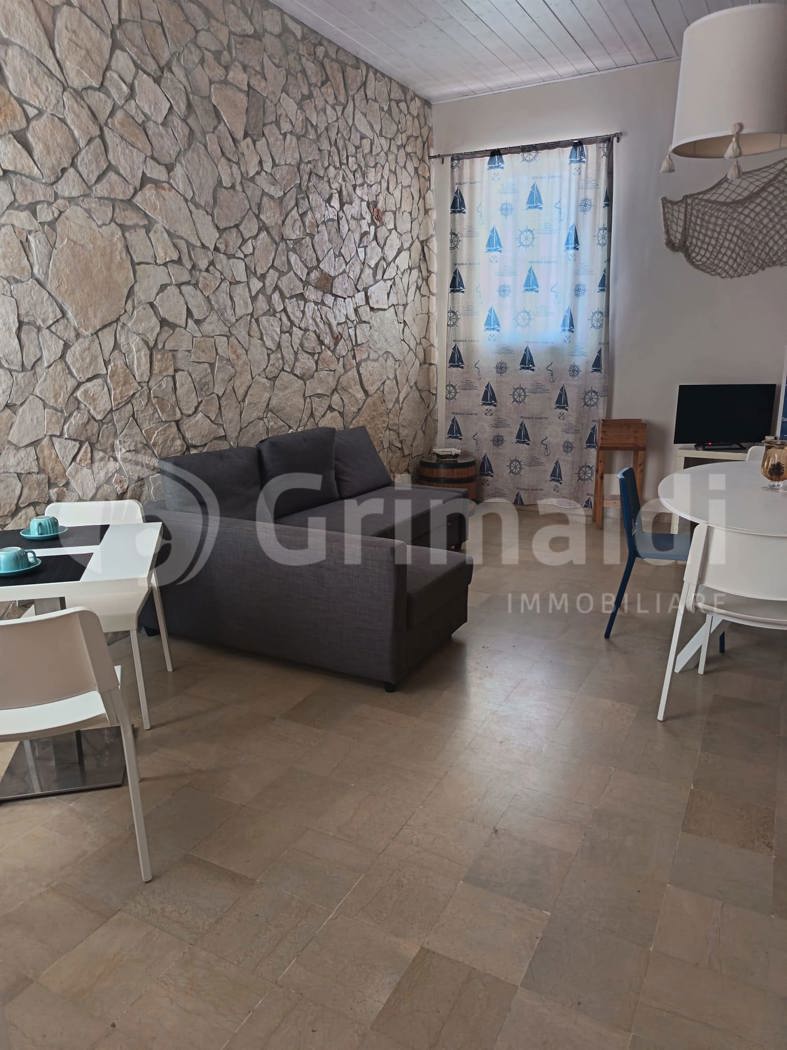 Trilocale in affitto a Trani