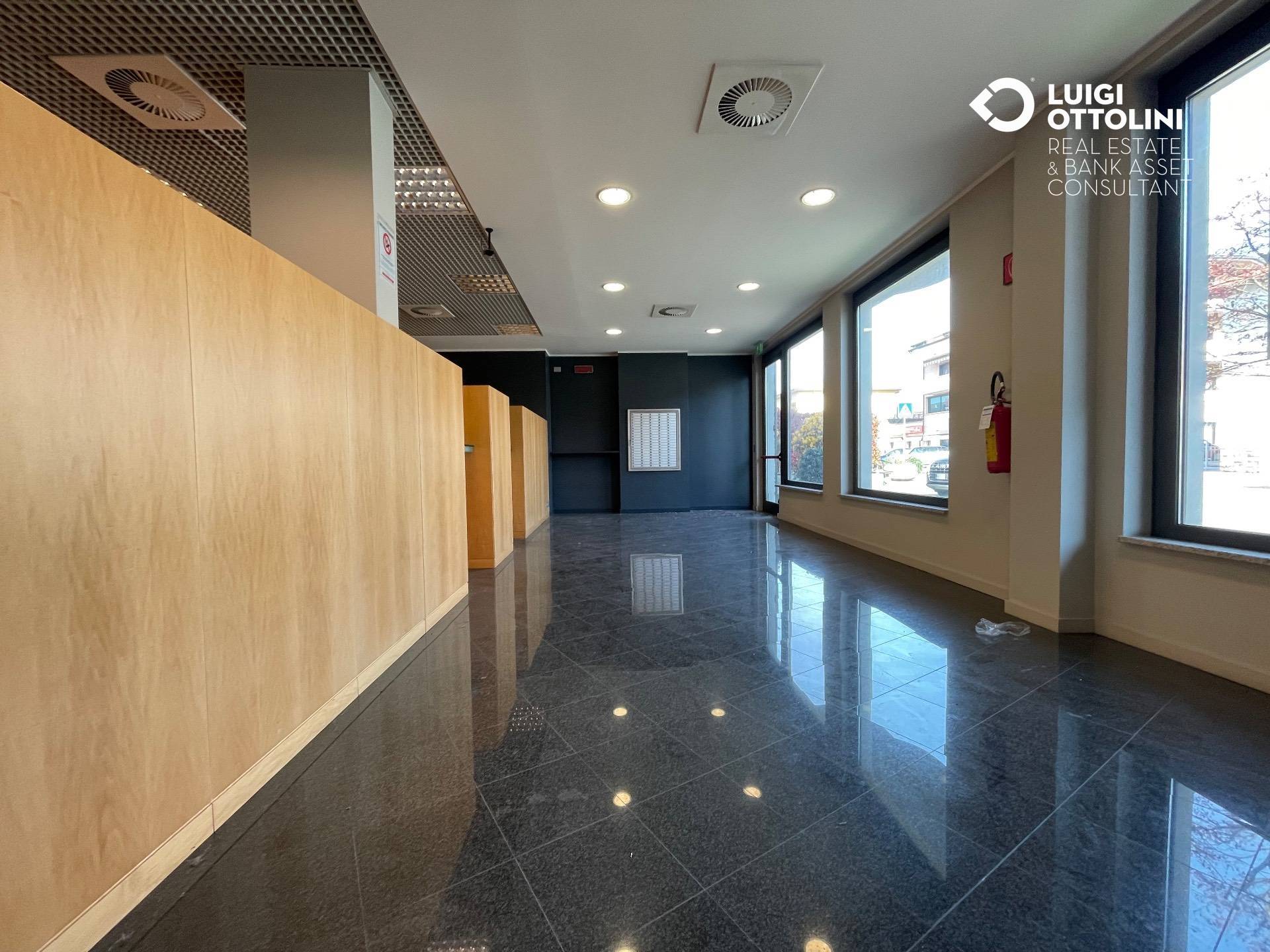 Locale commerciale in vendita a Alm