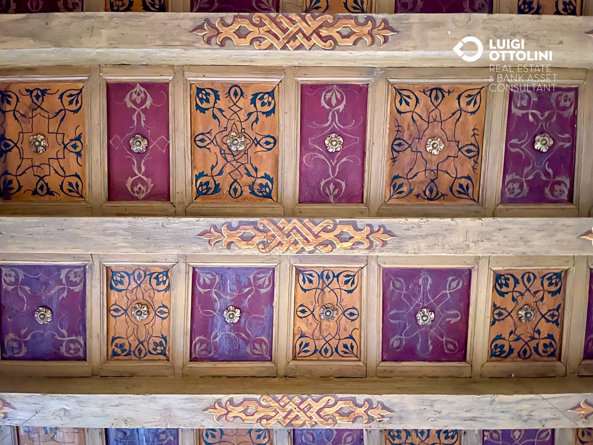 Palazzo intero in vendita a Bergamo, Centrale