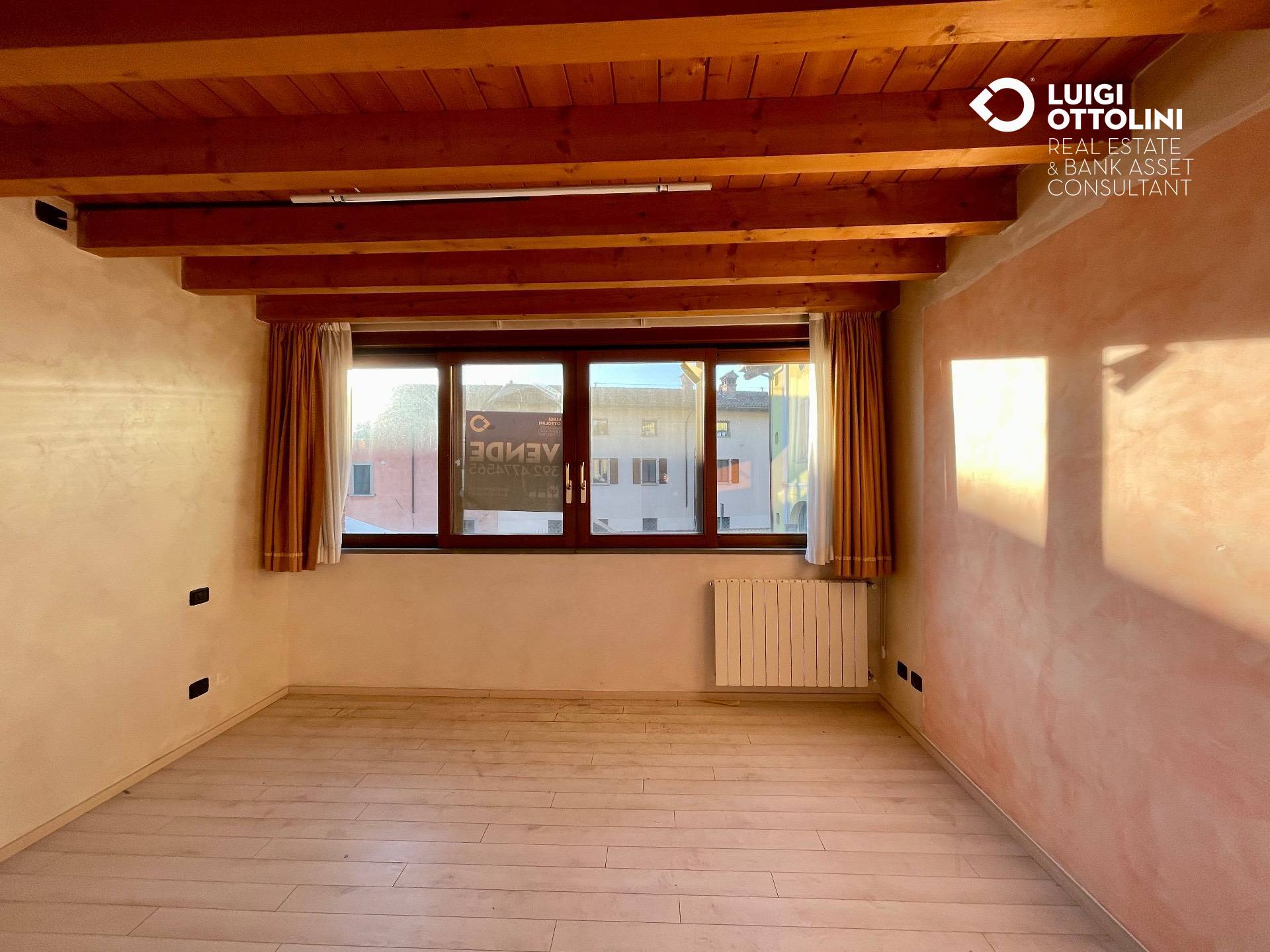 Negozio in vendita a Verdellino