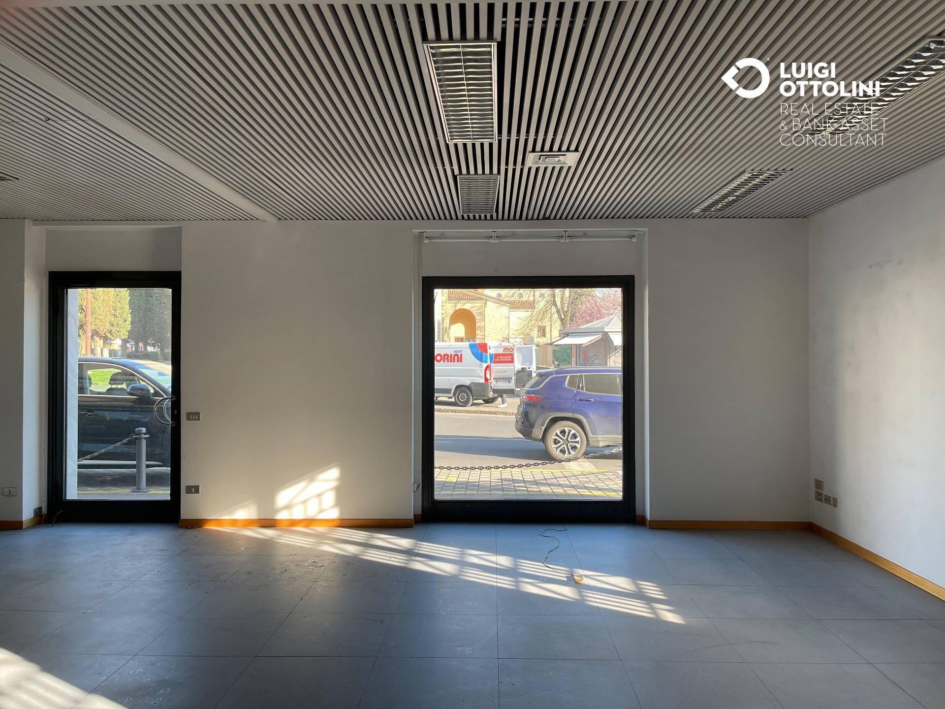 Negozio in vendita a Bergamo, S.Tommaso