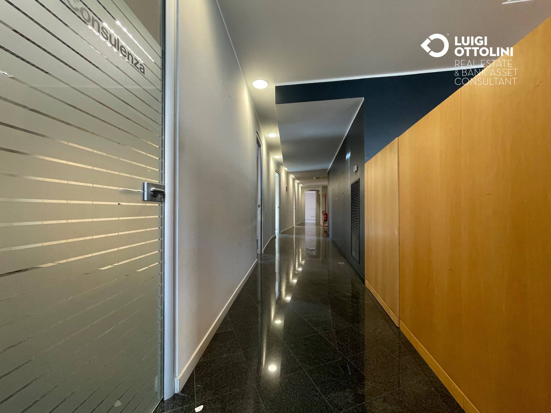 Locale commerciale in vendita a Alm