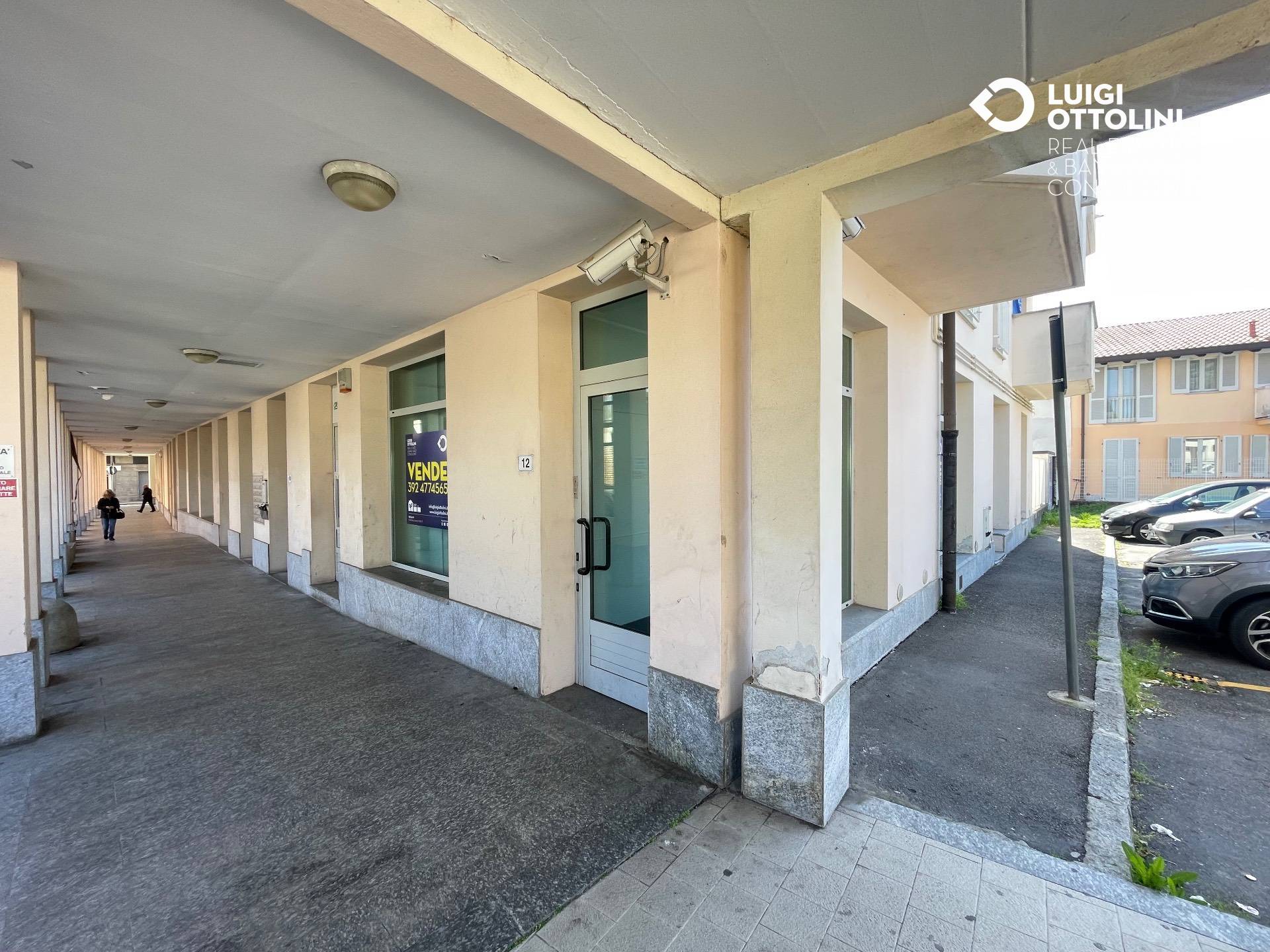 Locale commerciale in vendita a Lonate Pozzolo