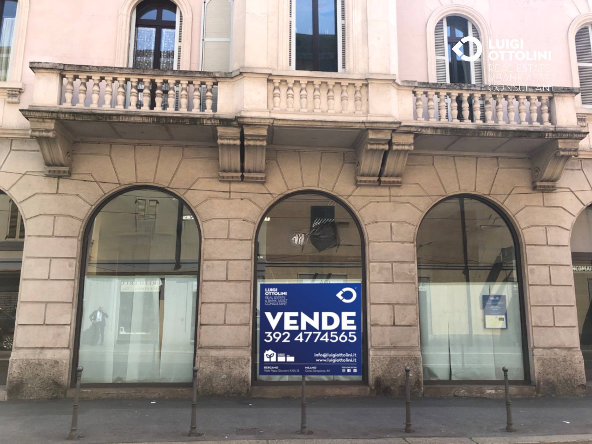 Negozio in vendita a Milano, Niguarda