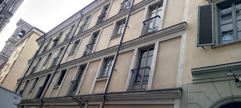 Posto auto scoperto in vendita a Torino