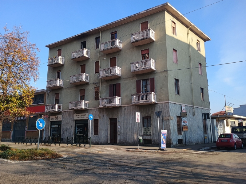 Capannone in vendita a Torino