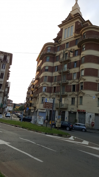 Capannone classe A4 a Torino