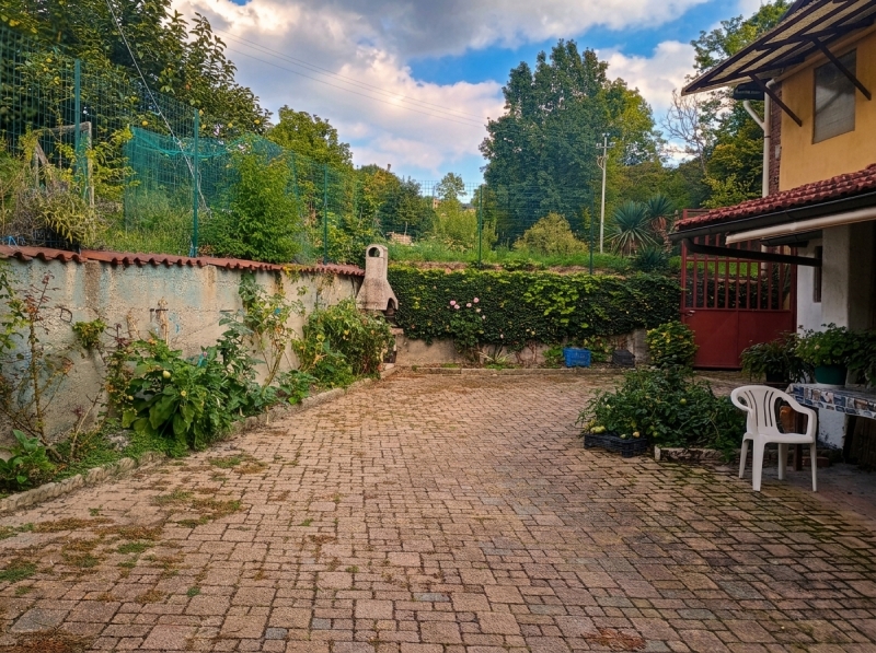 Villa con giardino a Baldissero Torinese