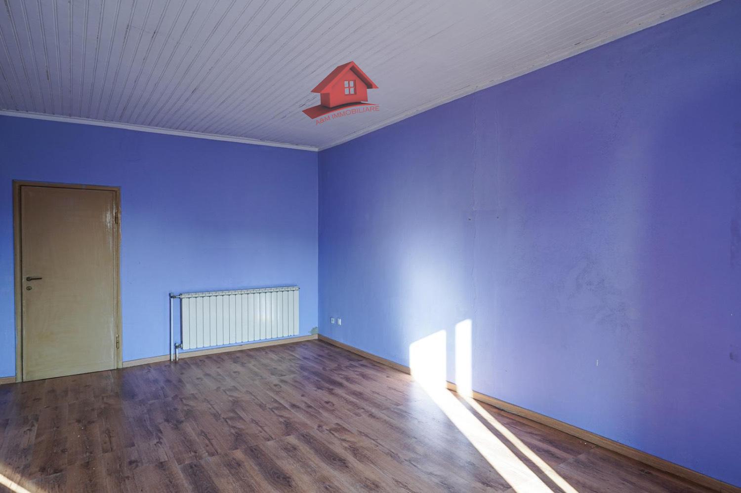 Trilocale in vendita a Brembate