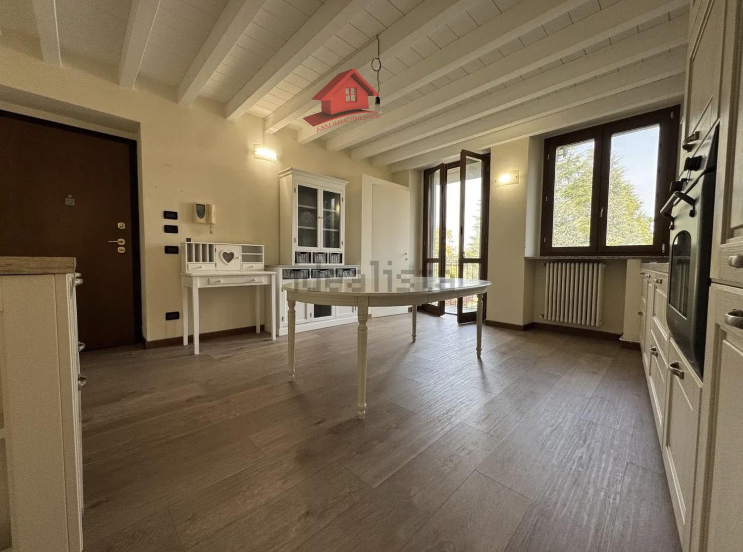 Trilocale in vendita a Lesmo