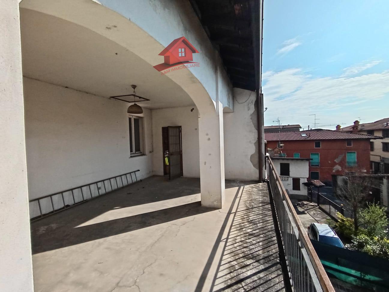 Trilocale in vendita a Bonate Sotto