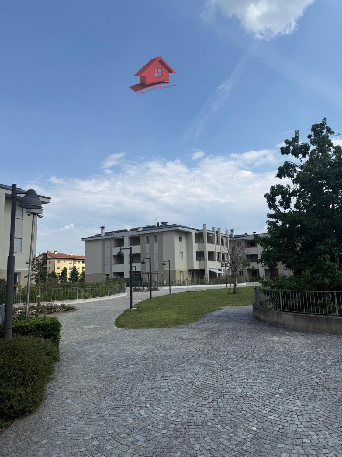 Quadrilocale con box doppio a Gessate