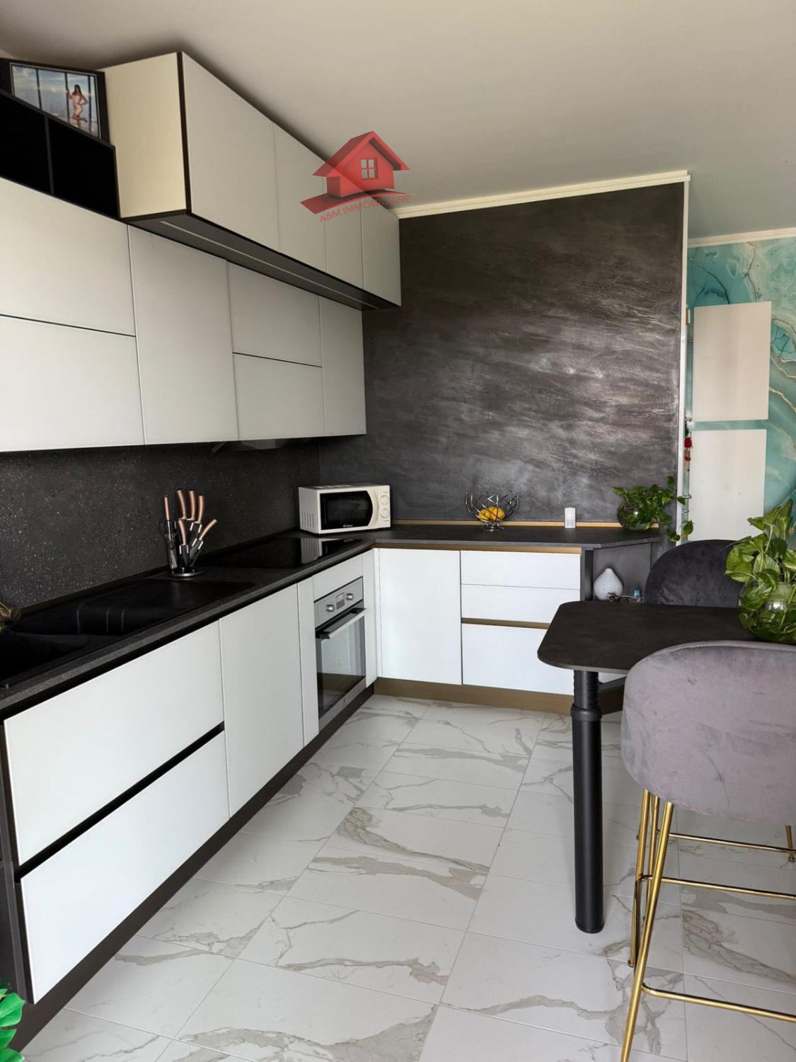 Quadrilocale con box doppio a Gessate