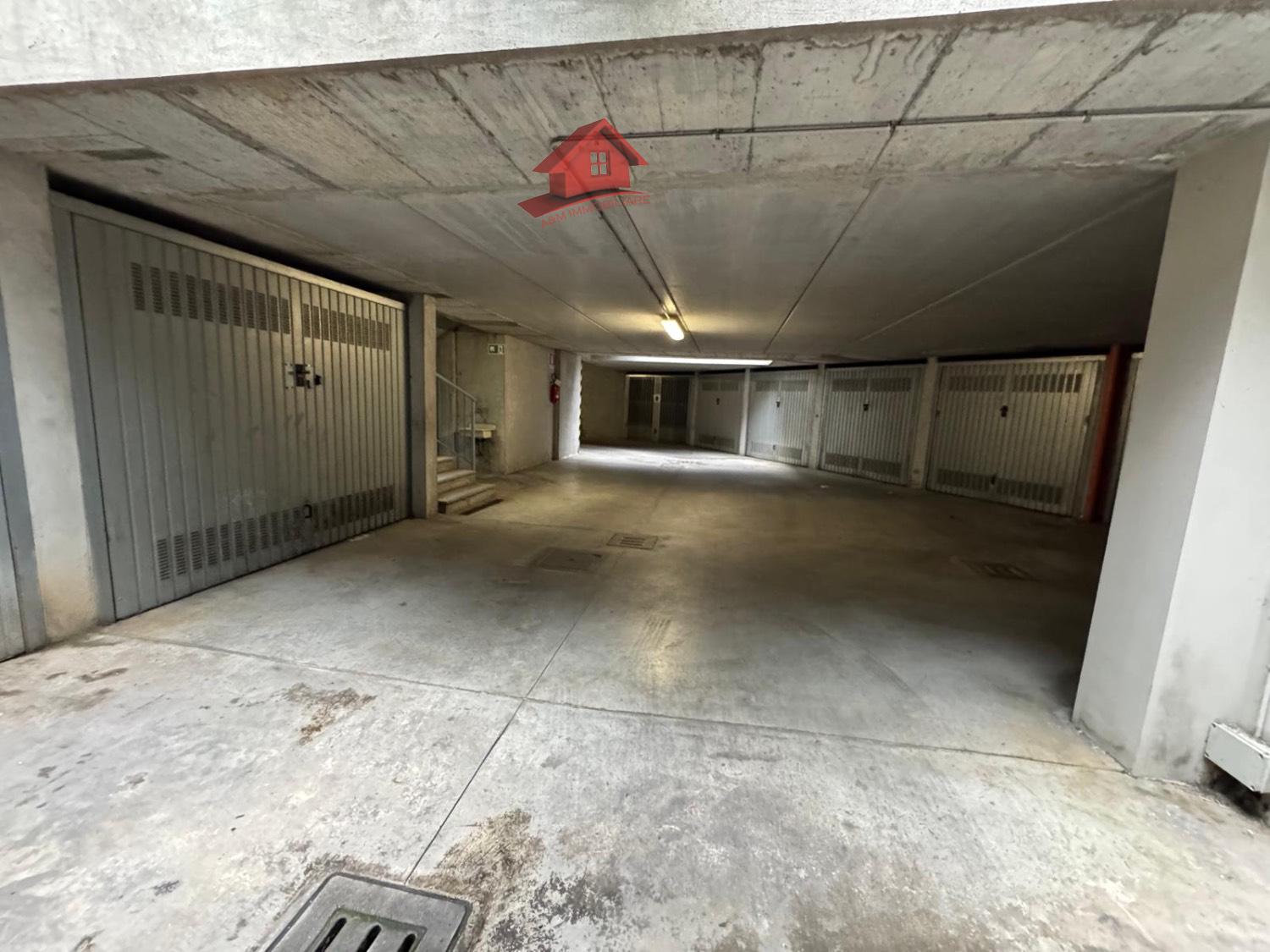 Box/Garage 18mq in vendita a Verdello