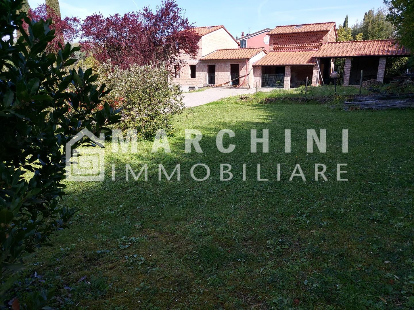 Villa con giardino, Lucca monte san quirico