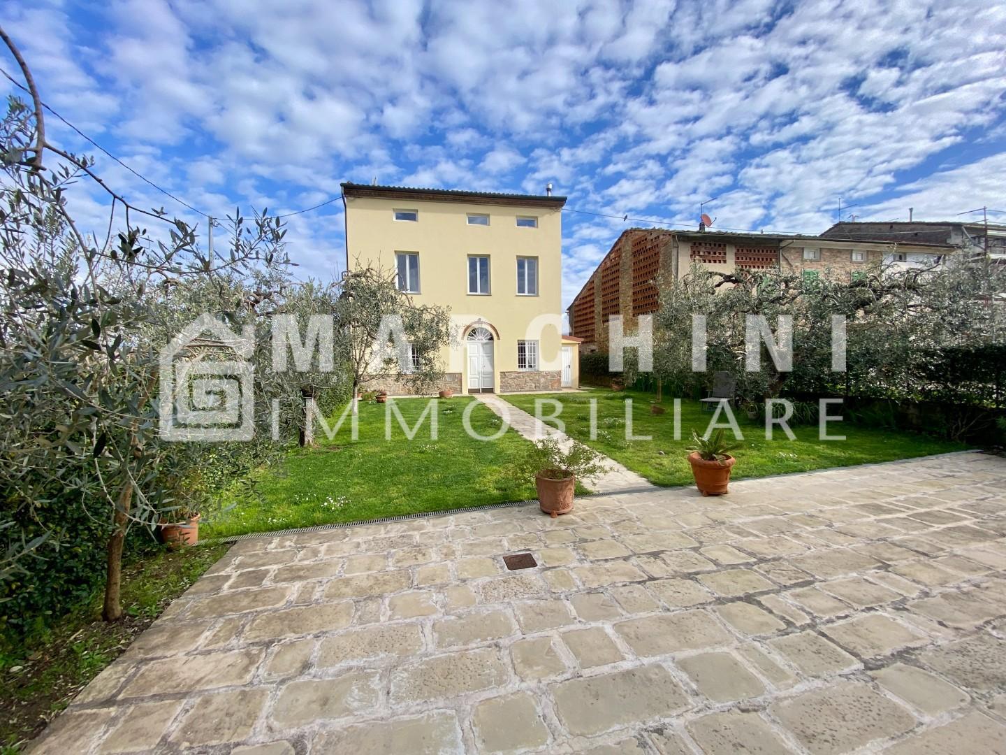 Villa in vendita, Lucca san concordio contrada