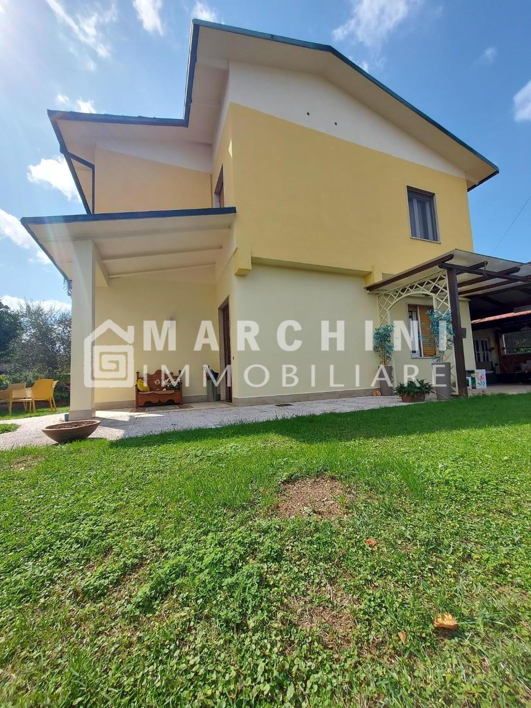 Villa Bifamiliare in vendita, Lucca santissima annunziata