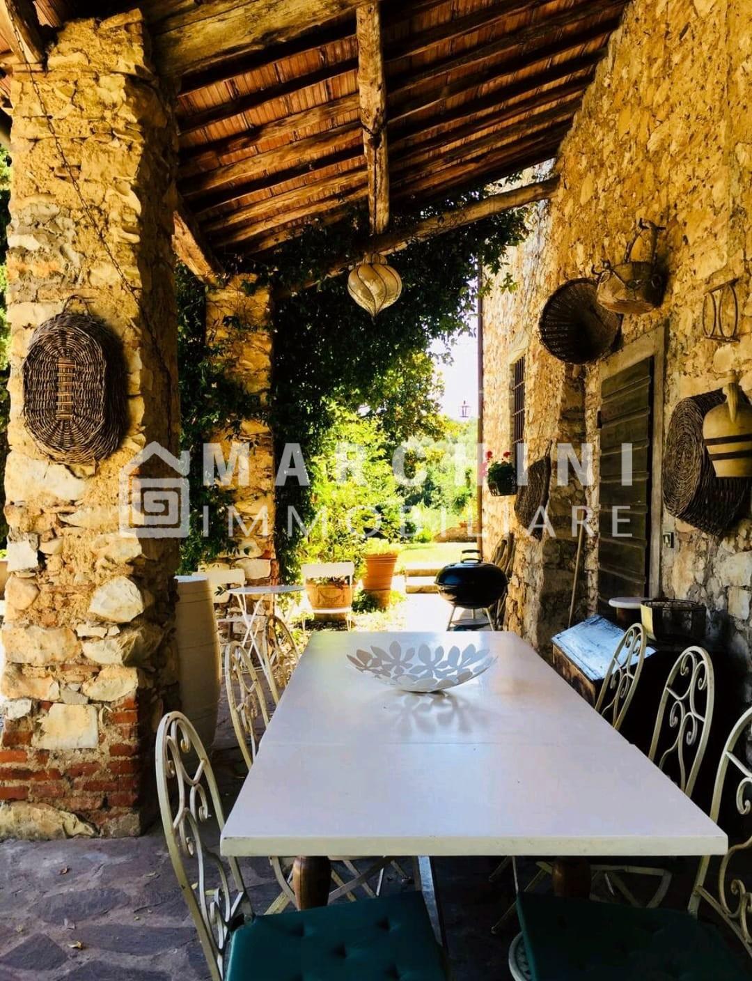 Rustico con giardino, Lucca gattaiola