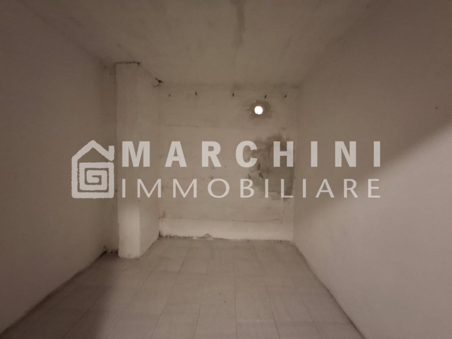 Quadrilocale con terrazzo, Montecarlo centro