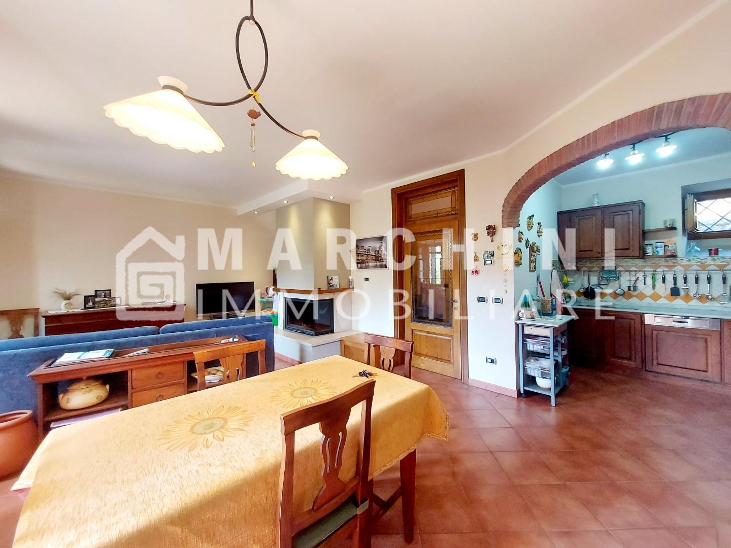 Casa indipendente con giardino a Villa Basilica