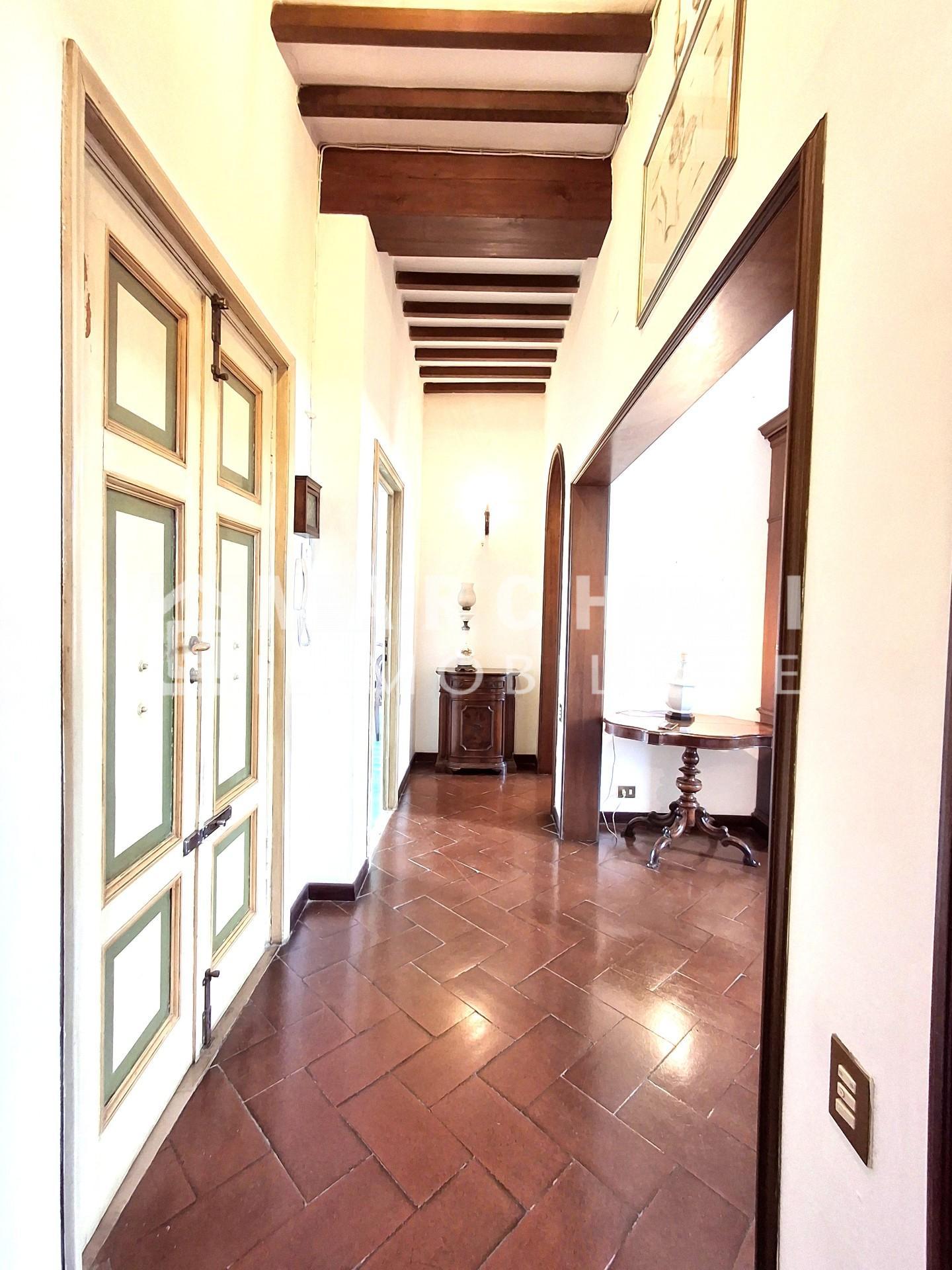 Appartamento con terrazzo, Lucca san marco
