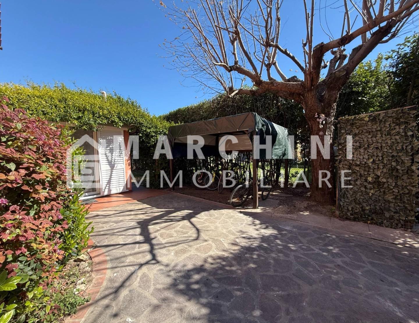 Villa con giardino, Lucca tempagnano di lunata