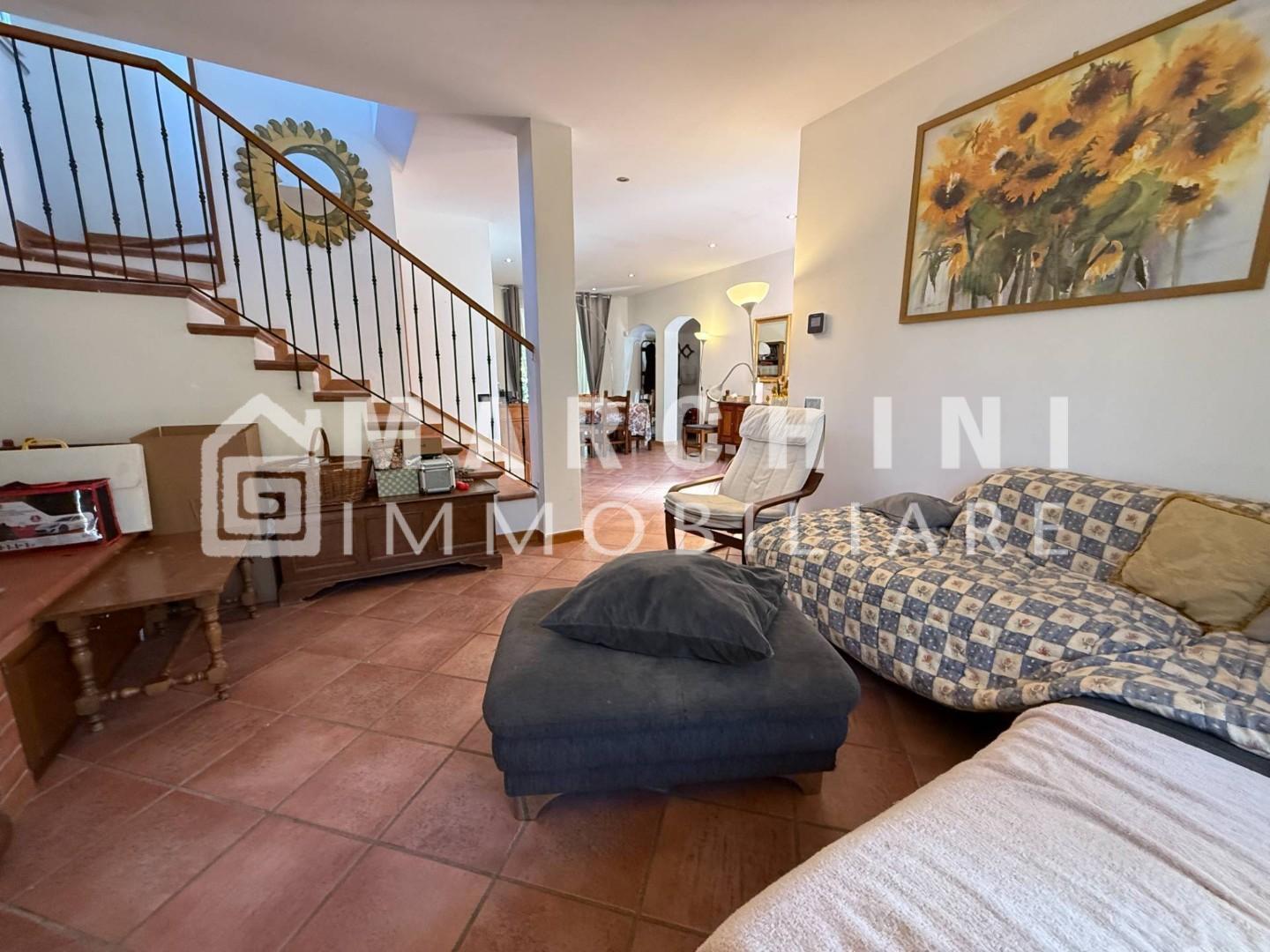 Villa con giardino, Lucca tempagnano di lunata