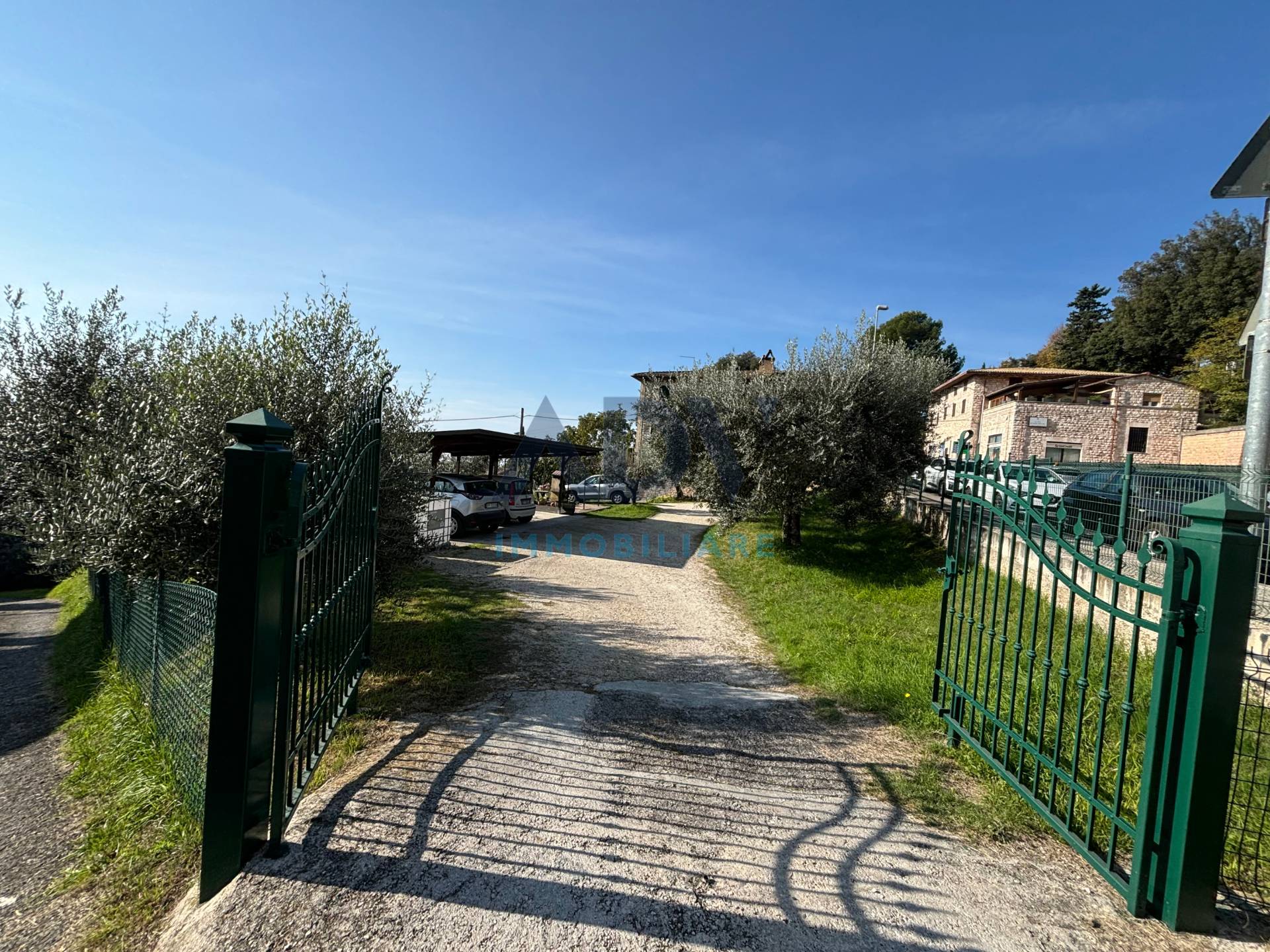 Semindipendente in vendita a Assisi