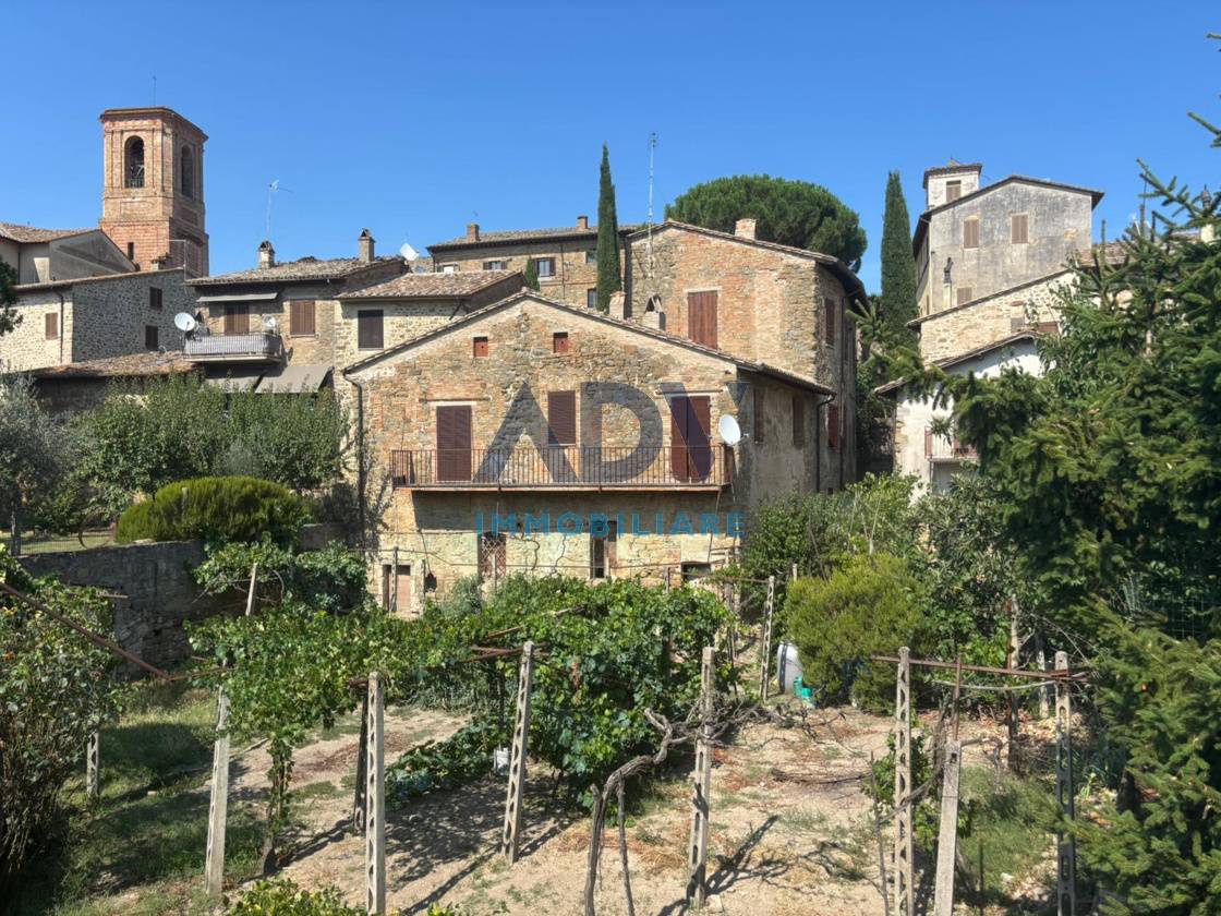 Edificio Residenziale in vendita a Bettona