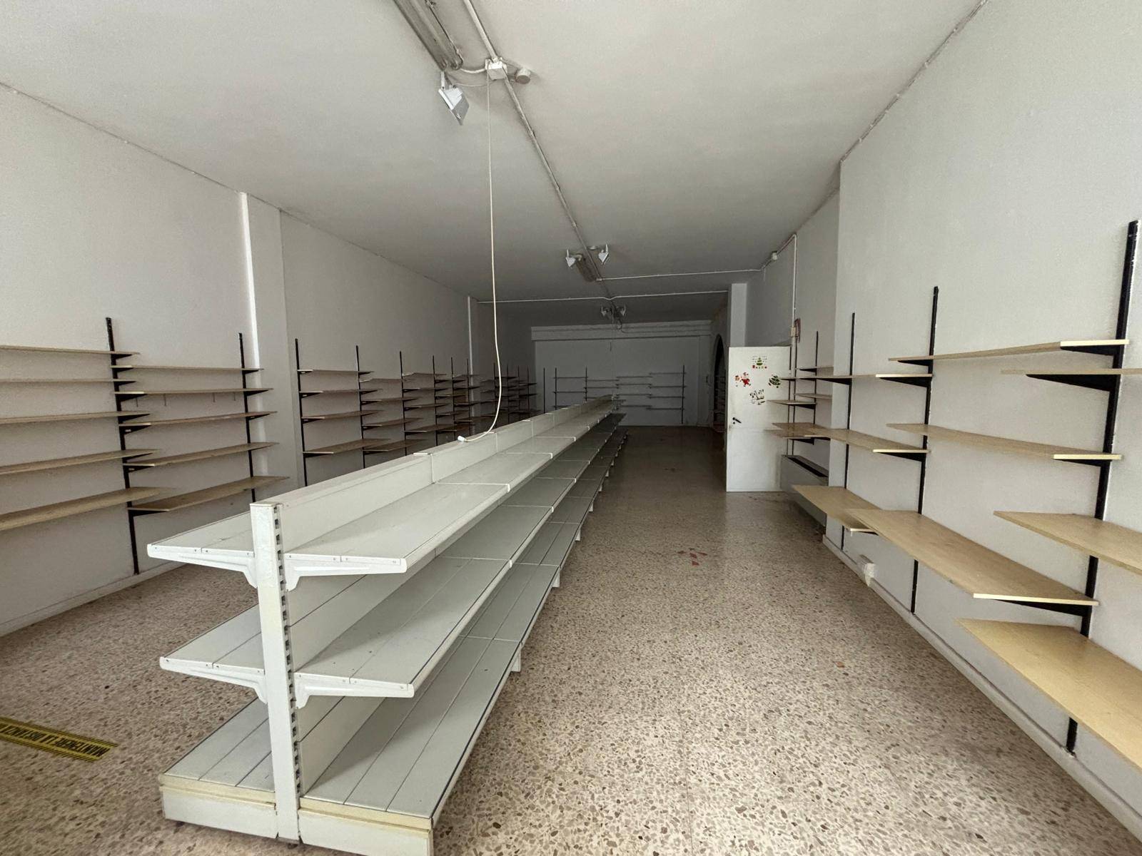 Capannone in affitto a Spello