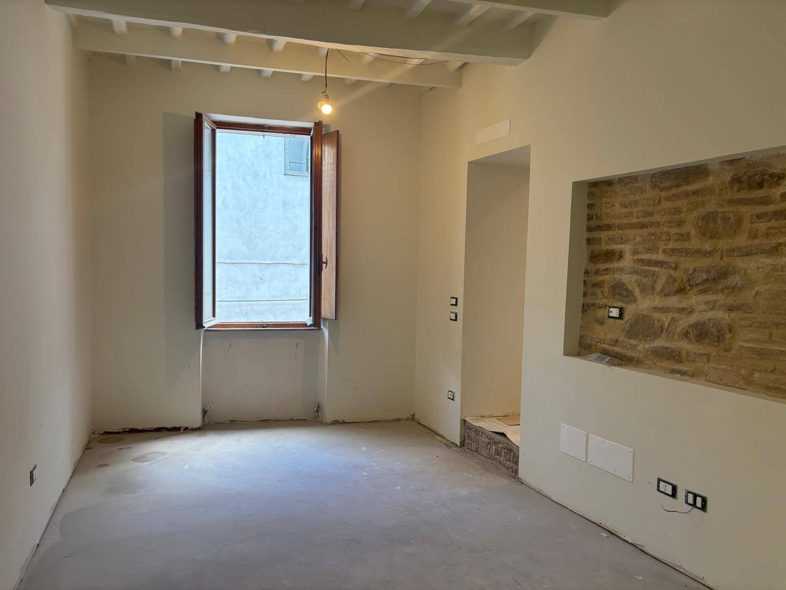 Appartamento in vendita a Perugia, Centro storico