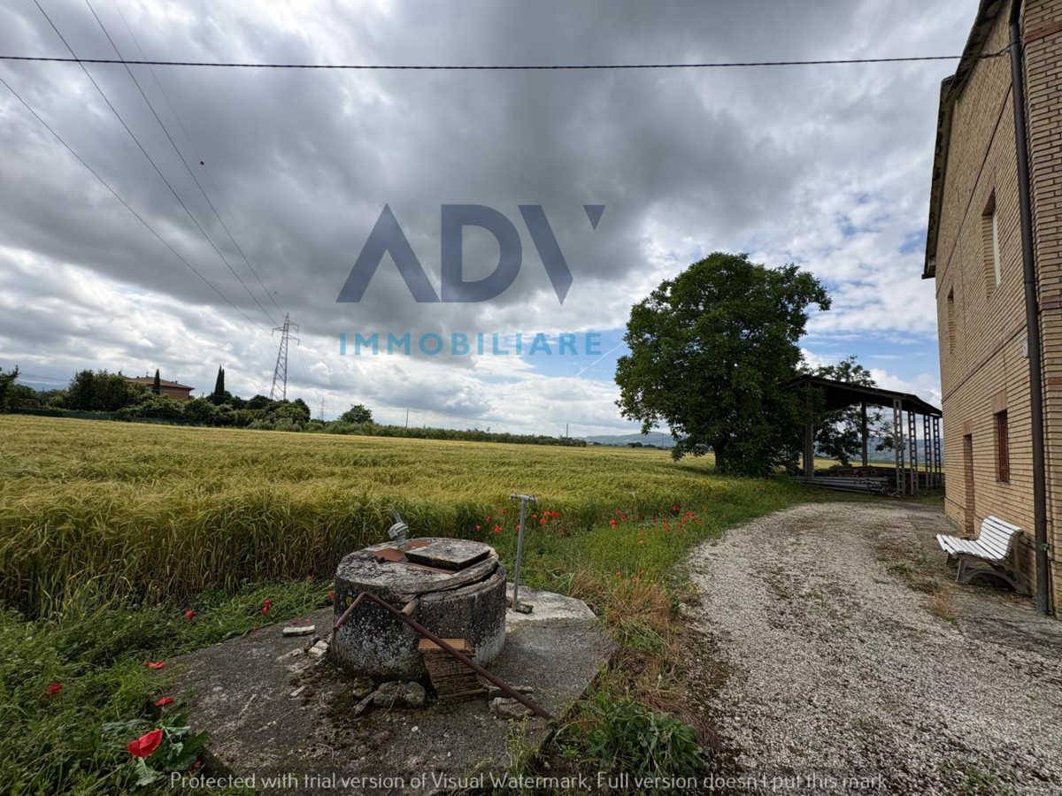 Casa singola in vendita a Bastia Umbra, Cipresso
