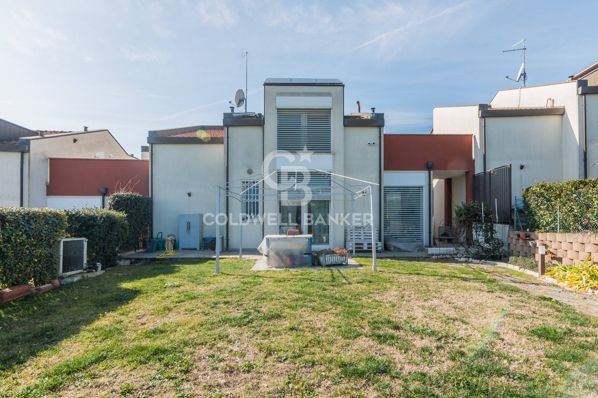 Villa con terrazzo a Rimini