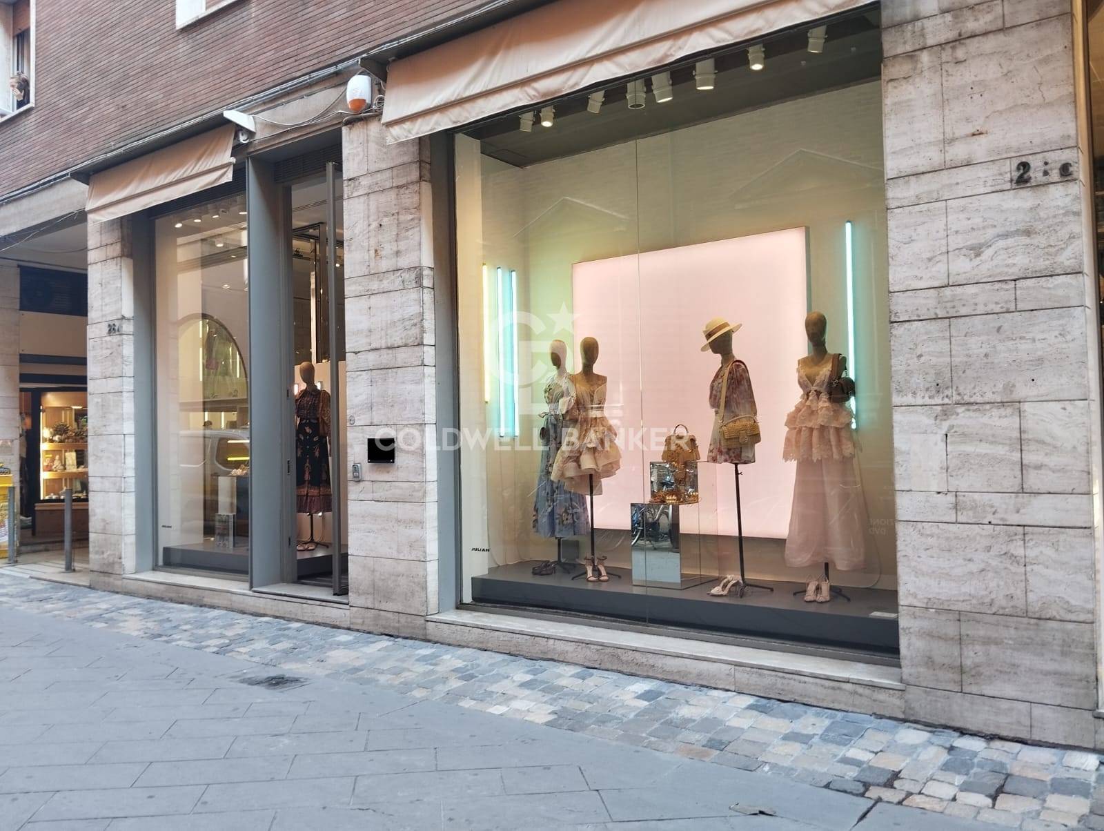 Negozio in affitto a Rimini, Centro storico