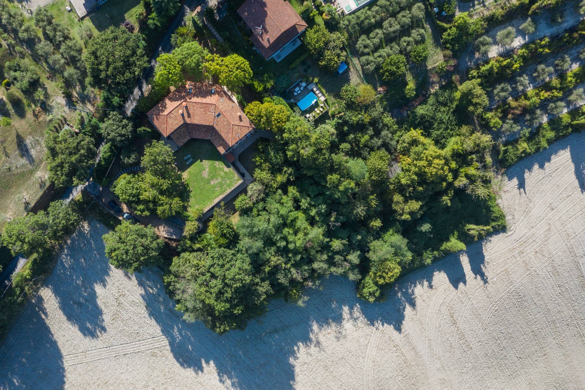 Villa in vendita a Montefiore Conca