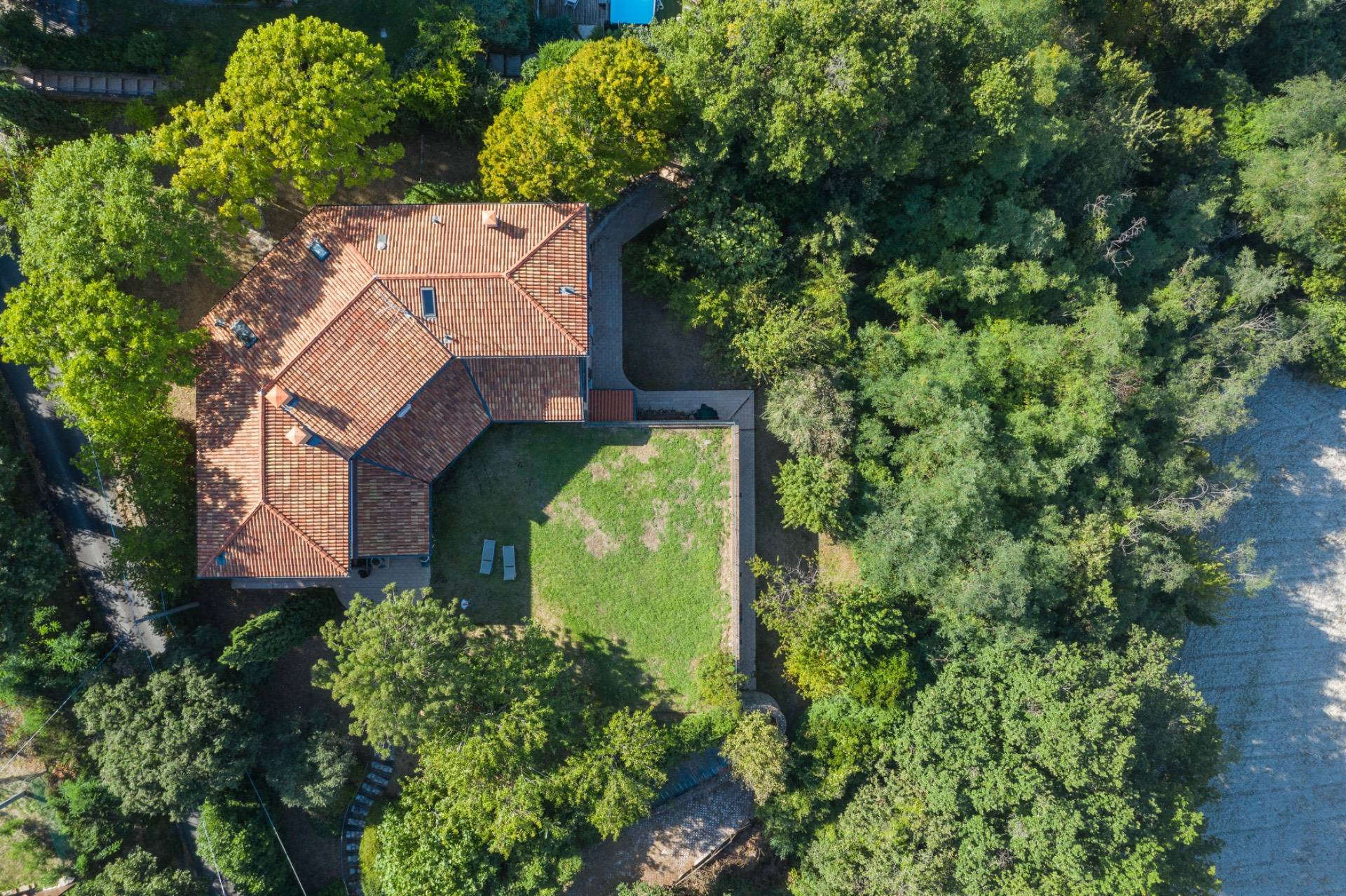 Villa in vendita a Montefiore Conca