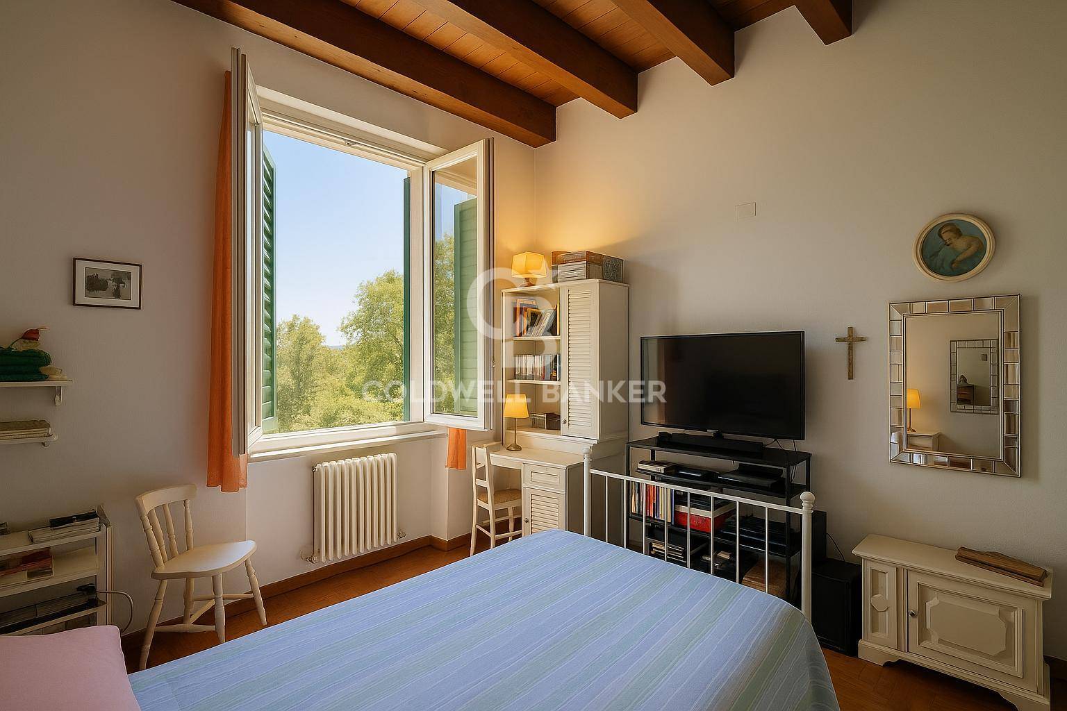 4 o pi locali in vendita a Rimini, Colle di Covignano