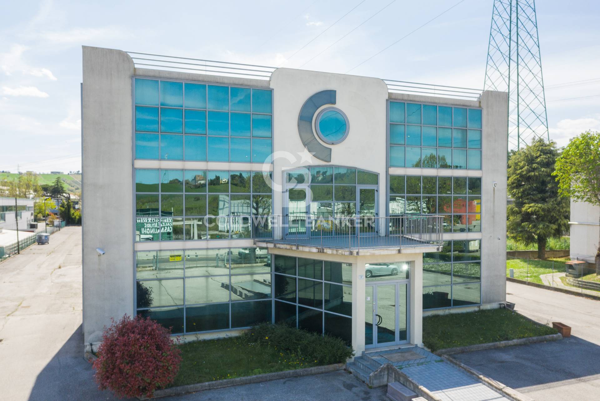 Edificio Direzionale in vendita a Coriano, Cerasolo