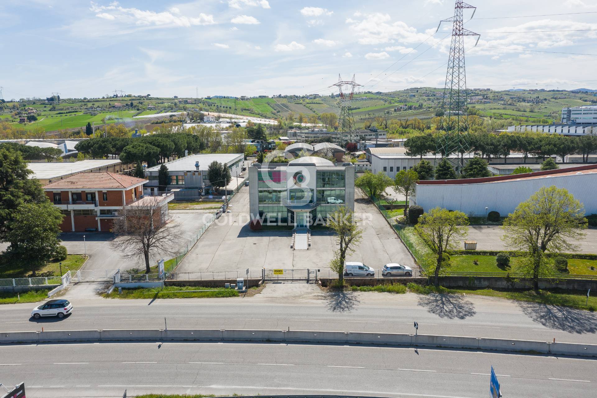 Edificio Direzionale in vendita a Coriano, Cerasolo